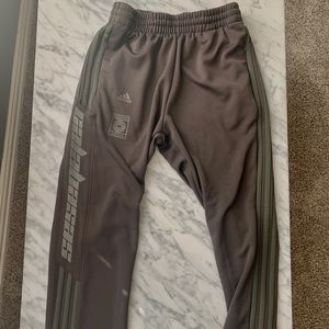 yeezy track pants